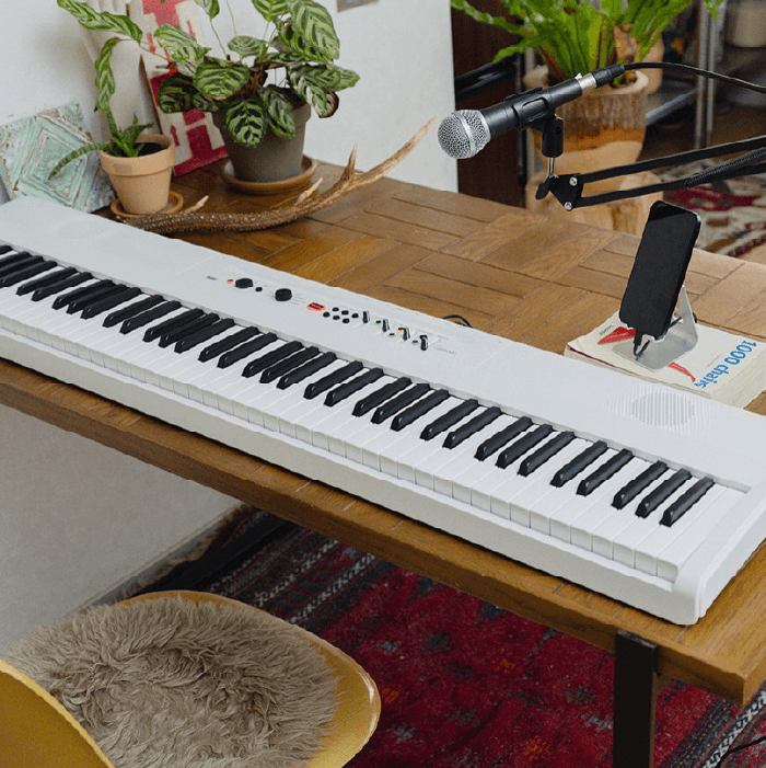 PIANO DIGITAL KORG LIANO LIVE 7